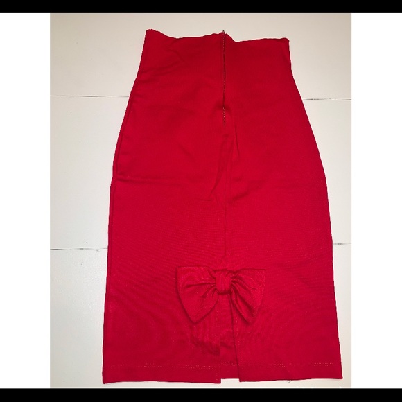 Windsor - pencil skirt with bow in back - Picture 2 of 3